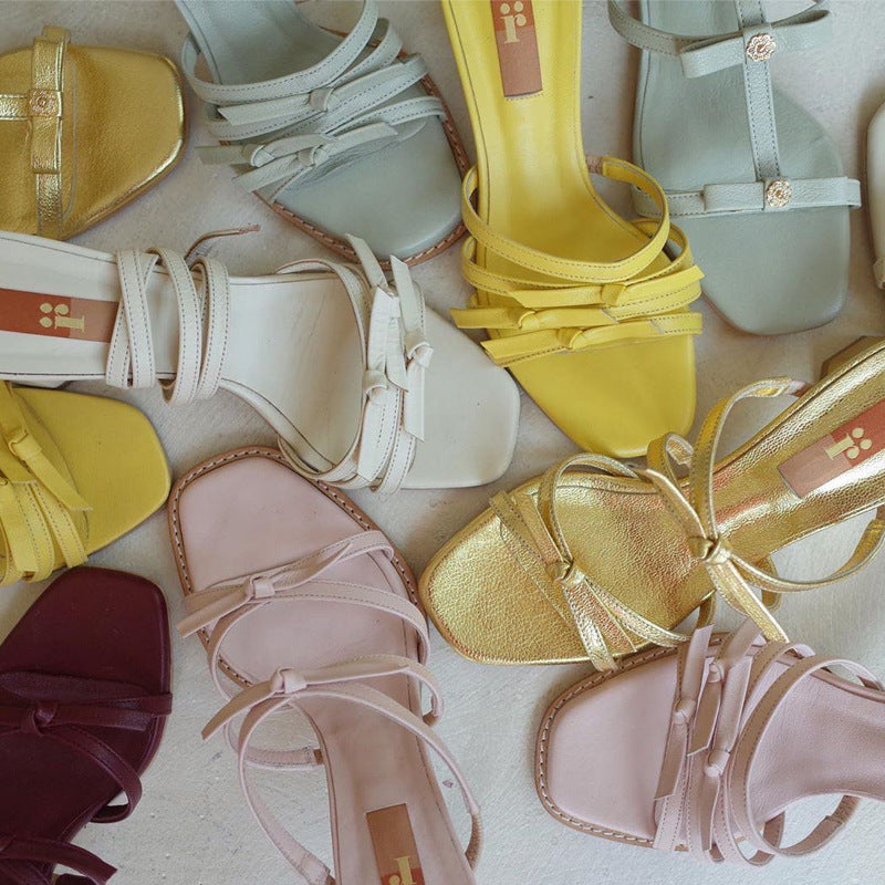 Niche Design New Word Belt Sandals Women