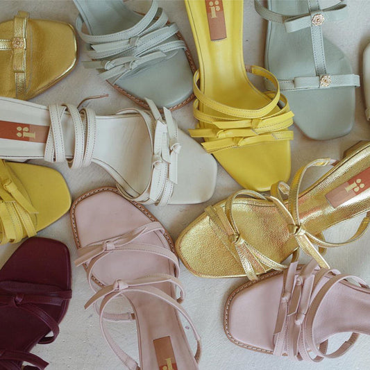 Niche Design New Word Belt Sandals Women