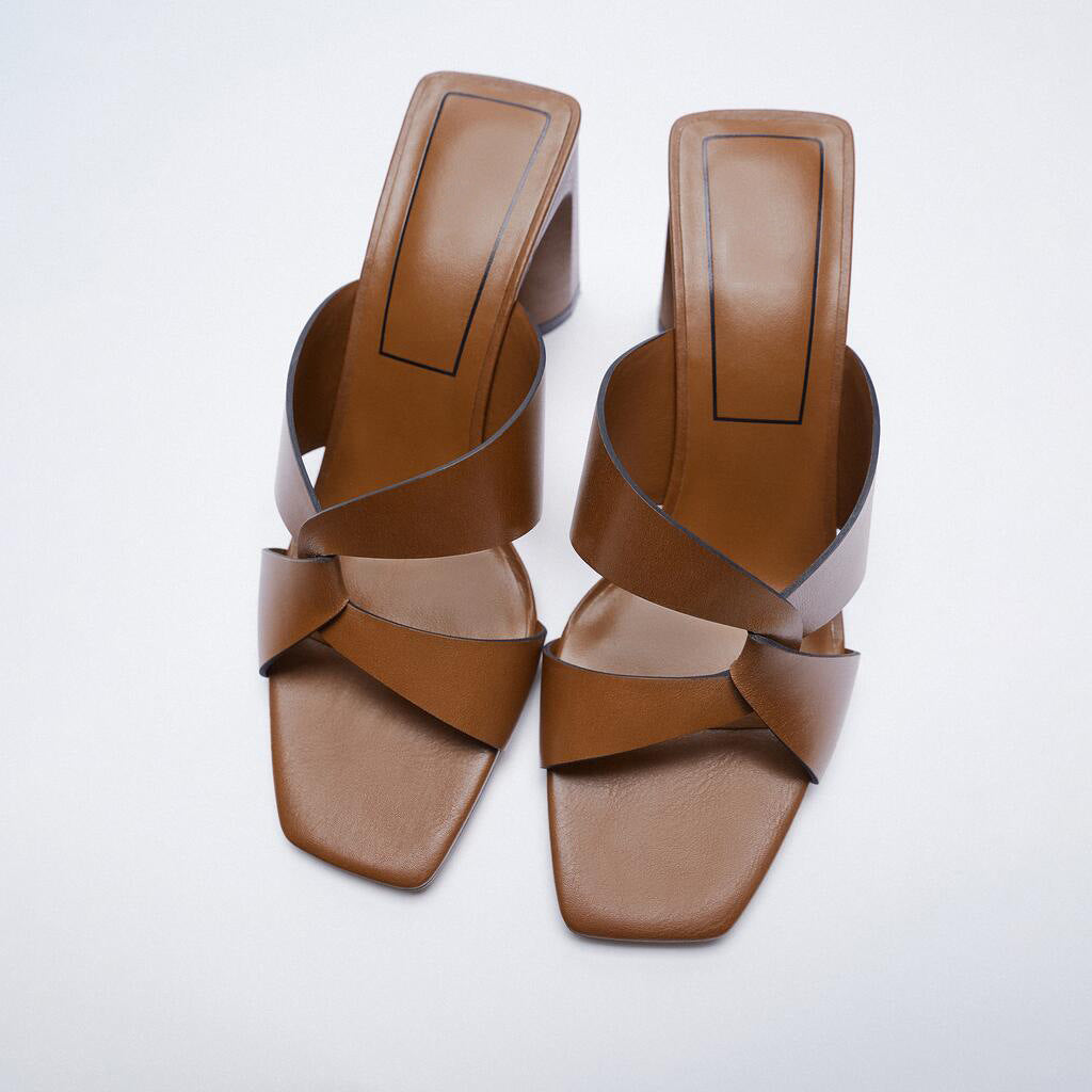 New Style Women's Shoes In Summer Square Head Brown Thick Heel Cow Leather Sandals Women's Shoes