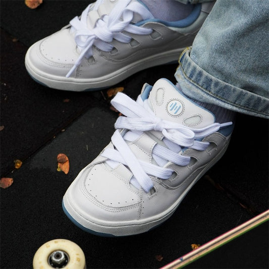 Women's Sports Skate Canvas Shoes.