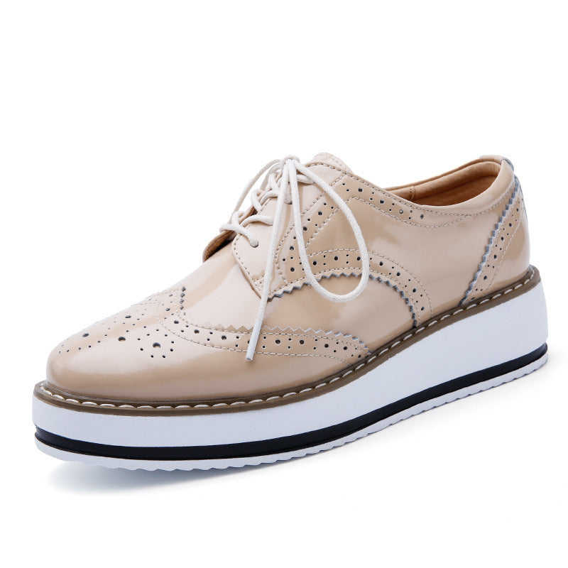 Schnürschuhe, flache Schuhe, Sportschuhe, britischer Stil