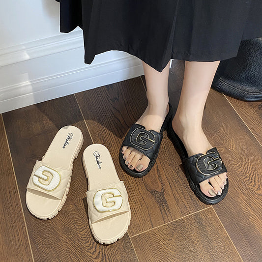 Women's Summer Outdoor Slippers New Non-slip Soft Bottom Internet Celebrity G Buckle Fashion - EnigmaParis
