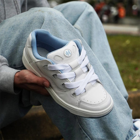 Women's Sports Skate Canvas Shoes.