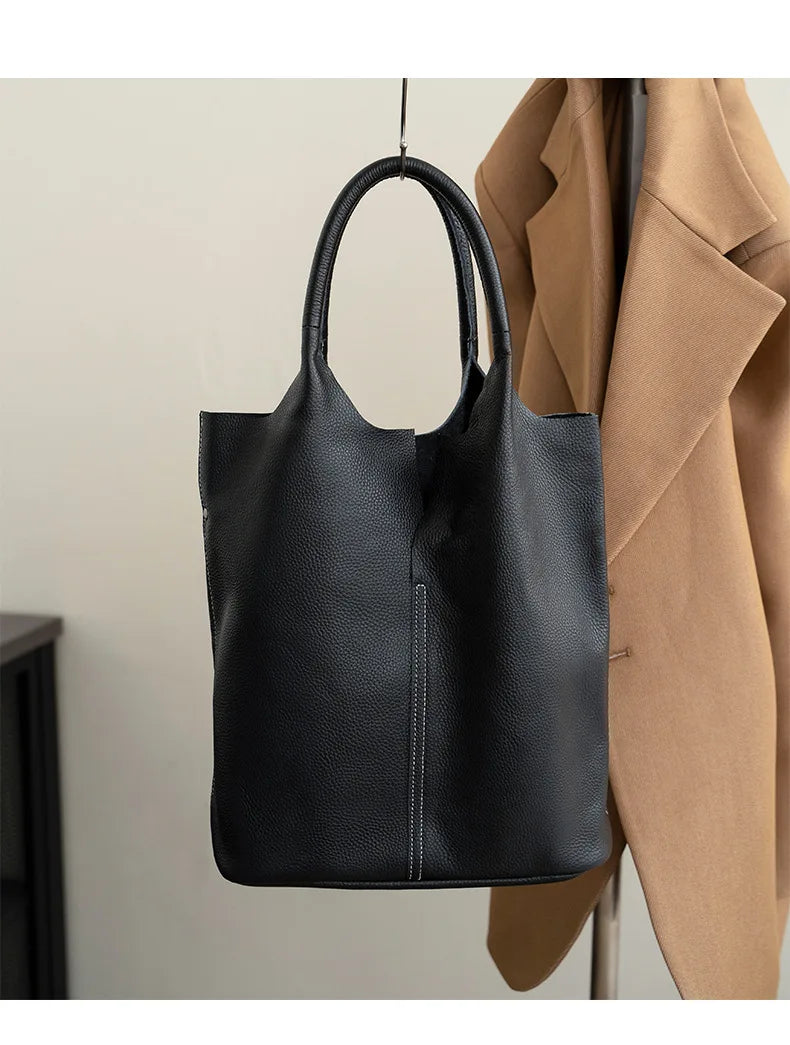 Genuine Leather Commuter Tote Bag Simple Ladies Soft Cowhide Tote Shoulder Handbag Large Capacity Women Bucket Bag 2025 New