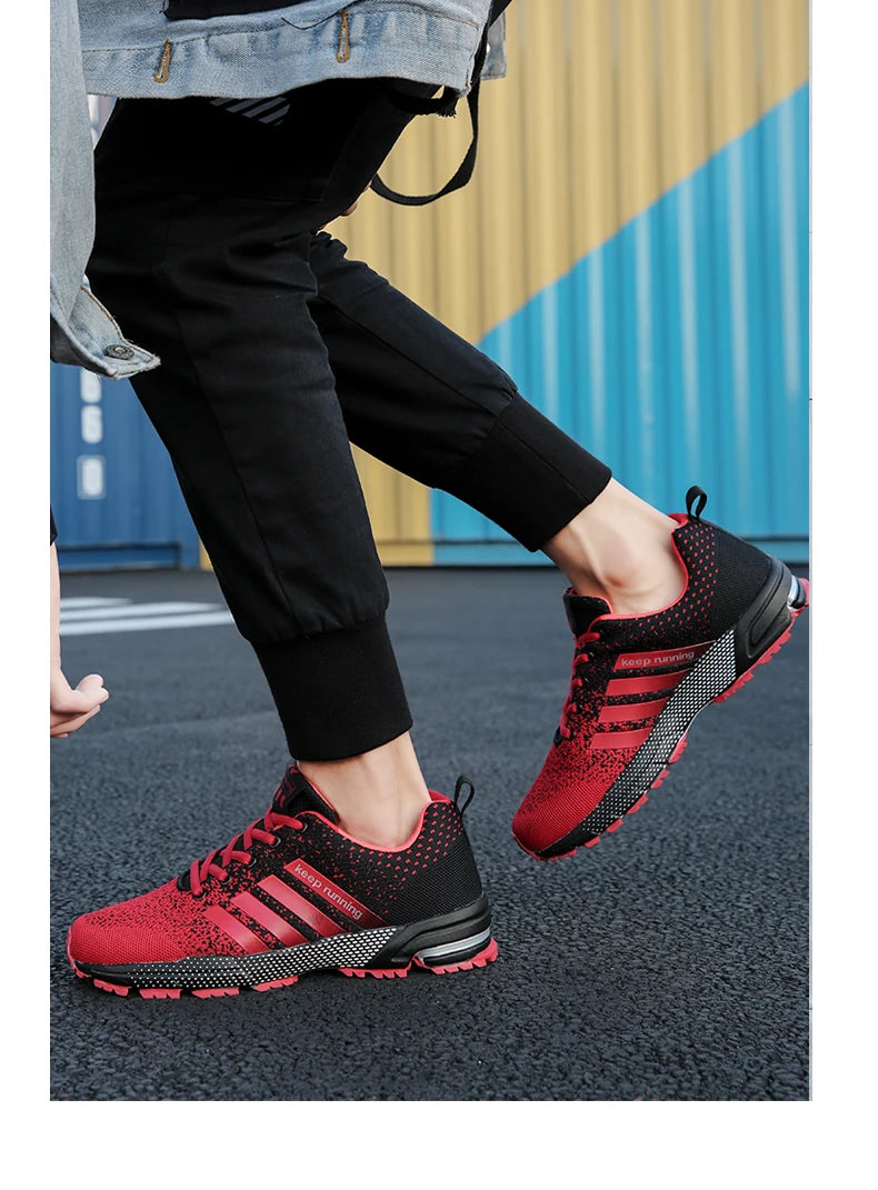 Designer Running Shoes 2024 Top Fashion Triple Black Photon Dust Yellow Ochre Platinum Tint Mens Women Trainers Sneakers Size 47