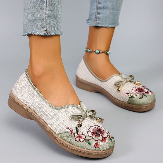 Spring and Autumn New Products, New Chinese style Women's Printed Breathable, Simple, Fashionable Lazy Shoes, One Step Flat Shoe