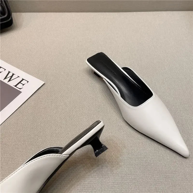 Woman Slippers Pointed Toe Outside Job Sandals Slides Mules Low Heel White Shoes for Women with Comfortable Luxury Korea Style