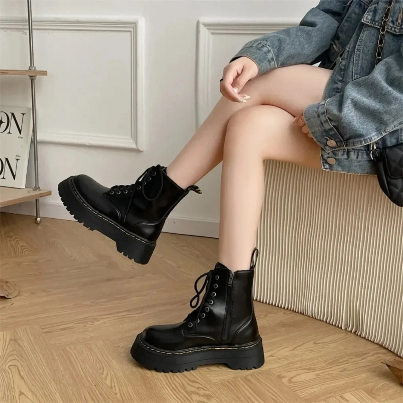 Women Boots Motorcycle Shoes Woman Leather Chelsea Ladie Classic Punk Female Goth Shoes High Platform Boots Women Botas Mujer