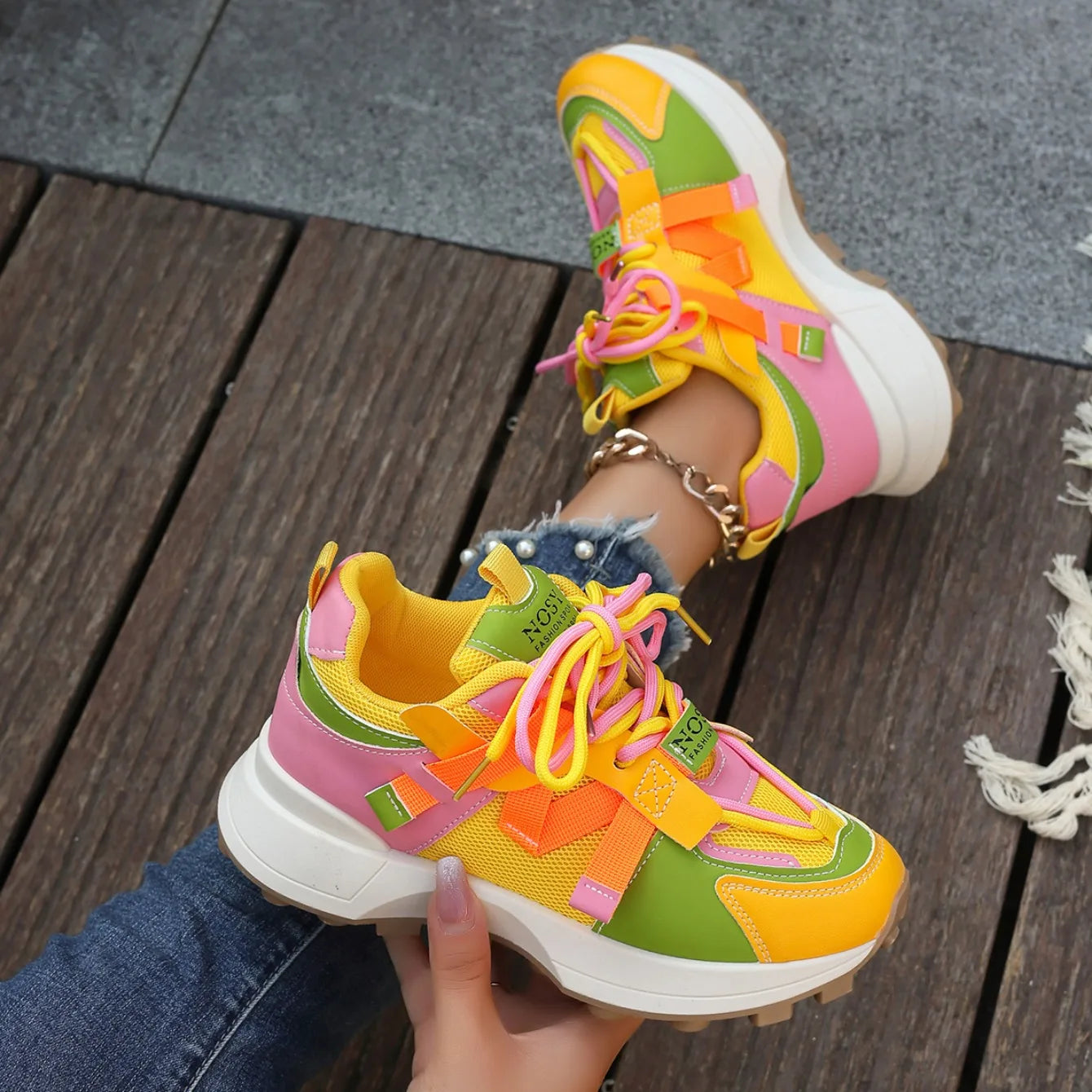New Women Sneakers Mesh Breathable Platform Sneakers Women Casual Lace Up Outdoor Women Shoes Low Top Sneakers Zapatos De Mujer