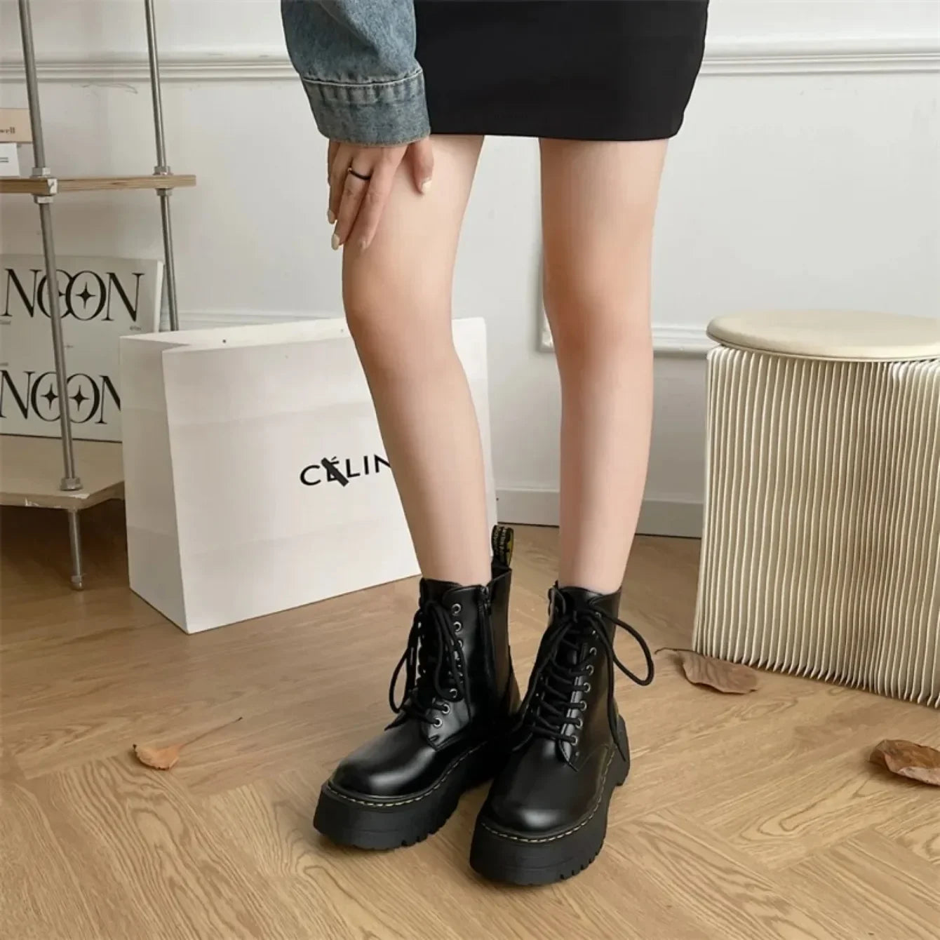 Women Boots Motorcycle Shoes Woman Leather Chelsea Ladie Classic Punk Female Goth Shoes High Platform Boots Women Botas Mujer