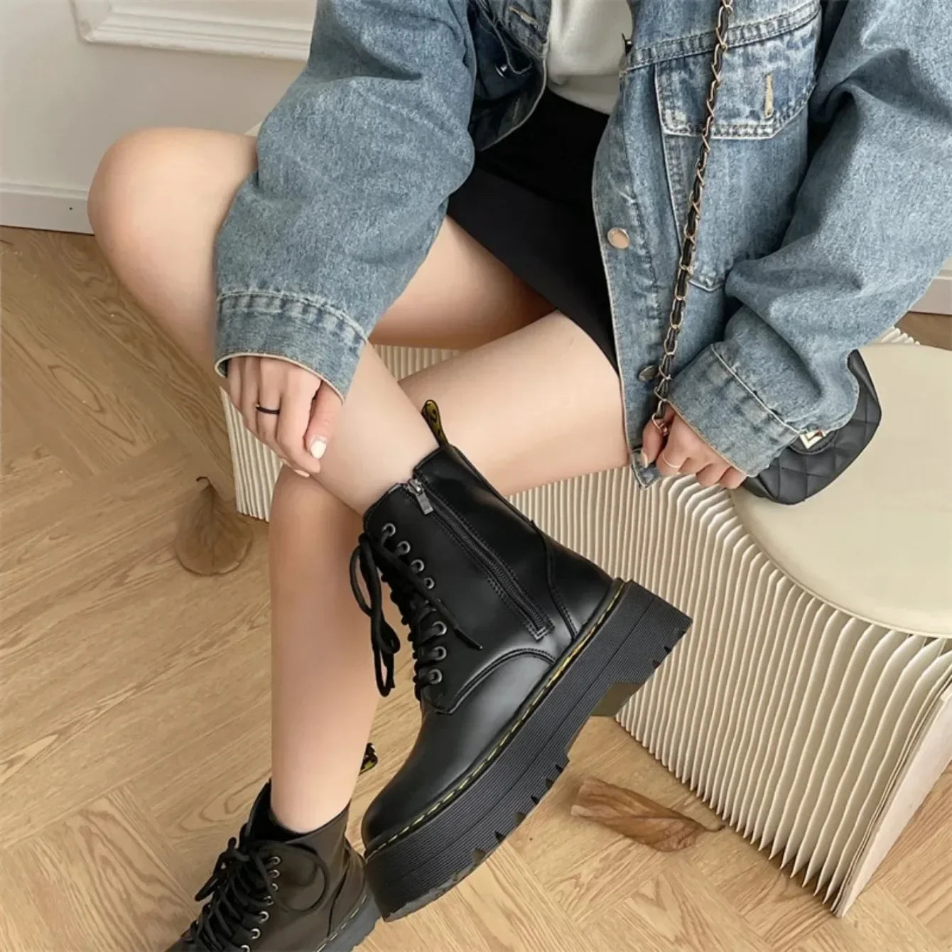 Women Boots Motorcycle Shoes Woman Leather Chelsea Ladie Classic Punk Female Goth Shoes High Platform Boots Women Botas Mujer