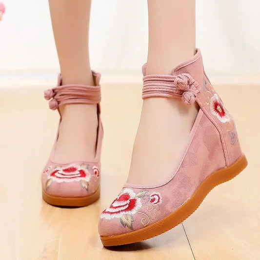 Chinese Style Women Canvas Hidden Platform Shoes Flower Embroidered Vintage Ladies Casual Ankle Strap Shoes kjm89
