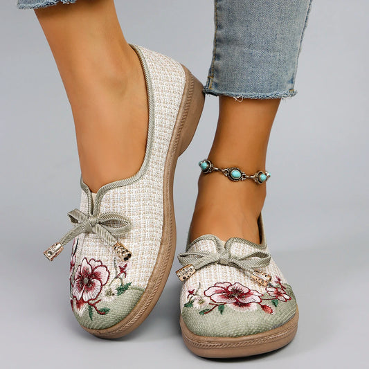 Spring and Autumn New Products, New Chinese style Women's Printed Breathable, Simple, Fashionable Lazy Shoes, One Step Flat Shoe