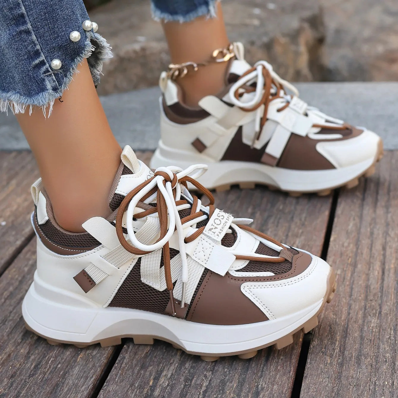 New Women Sneakers Mesh Breathable Platform Sneakers Women Casual Lace Up Outdoor Women Shoes Low Top Sneakers Zapatos De Mujer
