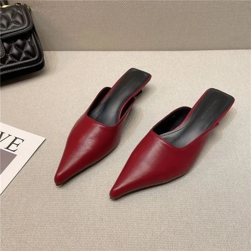 Woman Slippers Pointed Toe Outside Job Sandals Slides Mules Low Heel White Shoes for Women with Comfortable Luxury Korea Style