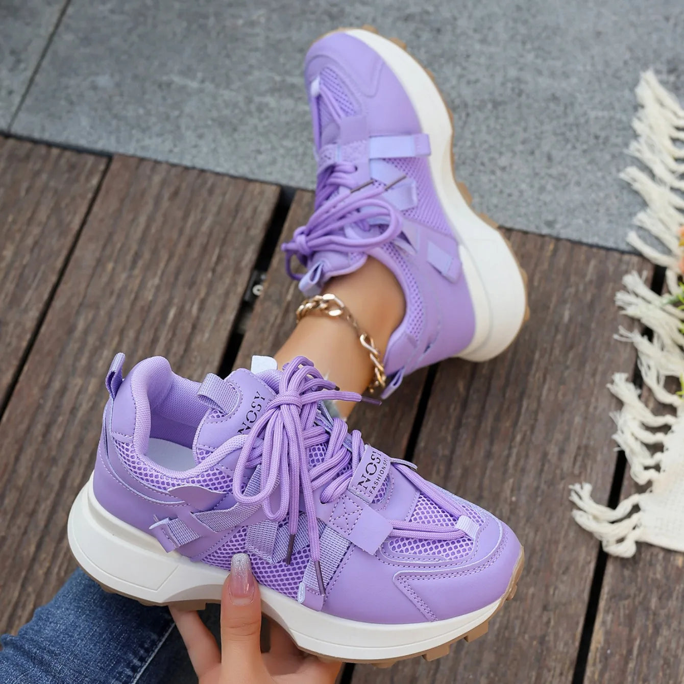 New Women Sneakers Mesh Breathable Platform Sneakers Women Casual Lace Up Outdoor Women Shoes Low Top Sneakers Zapatos De Mujer