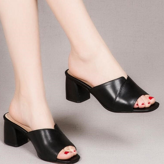 Stylish European Station Ankle Strap Sandals: Soft Leather, Thick Heel, Fashionable - EnigmaParis