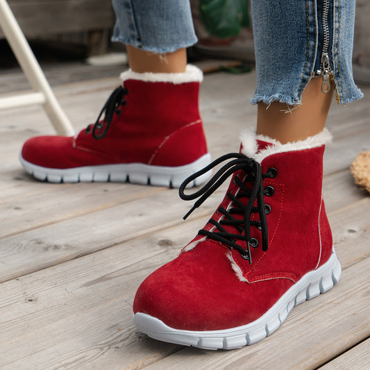 Women's Plus Size Fashionable Flat Plush Boots - Stylish and Comfortable Footwear.