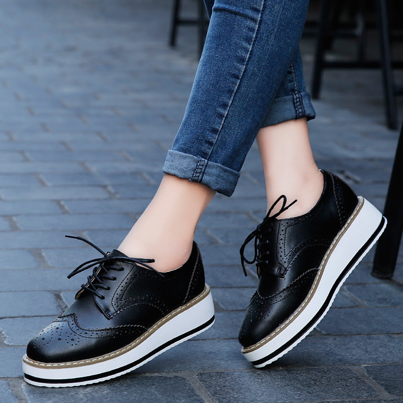 Schnürschuhe, flache Schuhe, Sportschuhe, britischer Stil