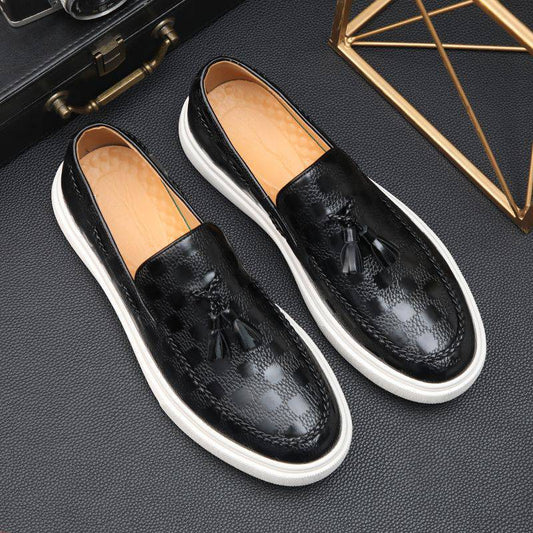 Step into Style with British Korean Tassel Casual Versatile Sneakers