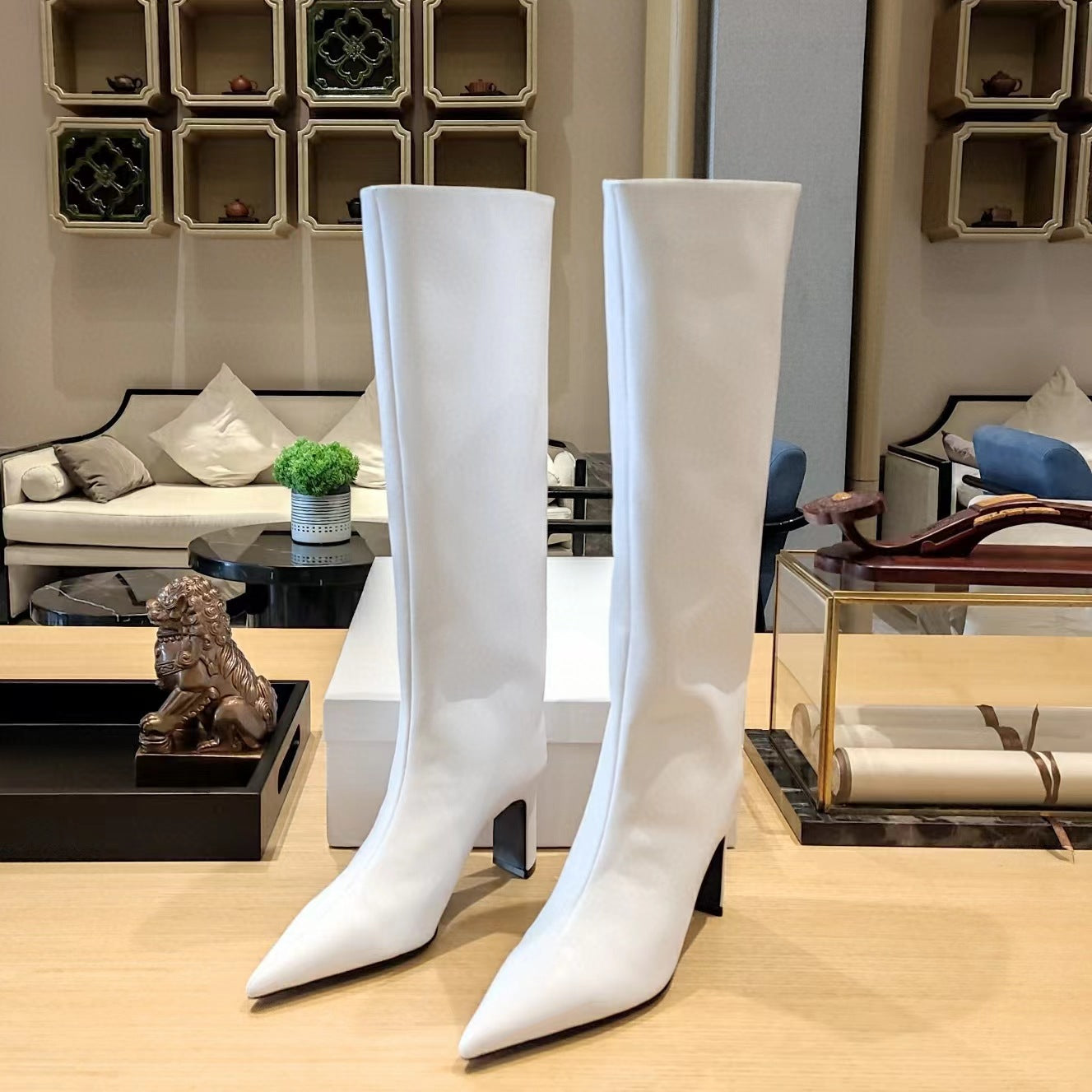 Fashion Personality Women's High Heels - European and American Style.