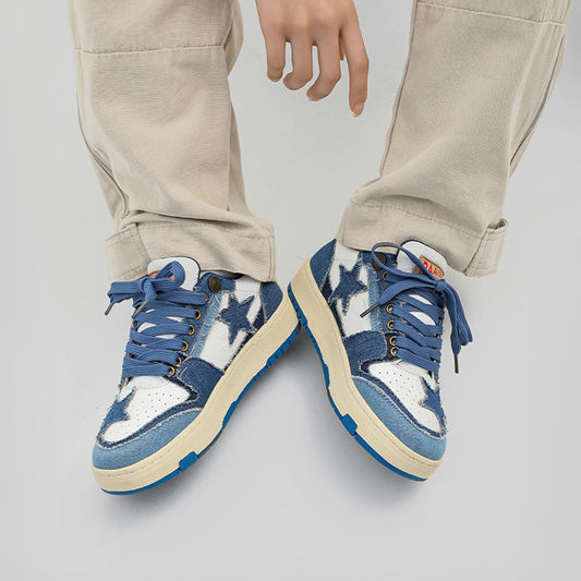 Design Comfortable Sports Shoes For Young Lovers In Small Groups