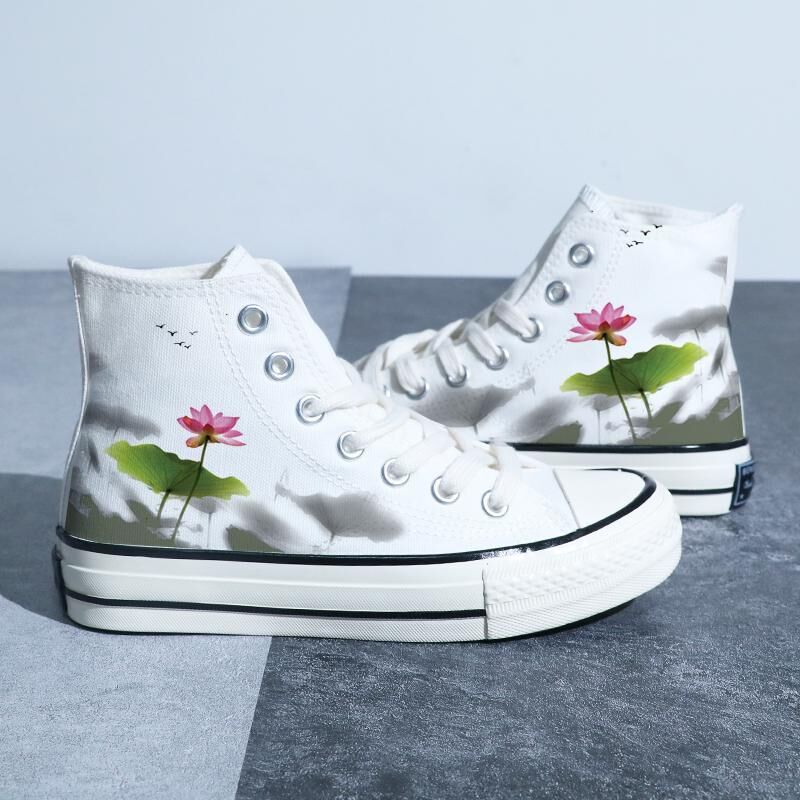 Canvas im chinesischen Stil: High-Top-Boardschuhe mit Retro-Landschaft