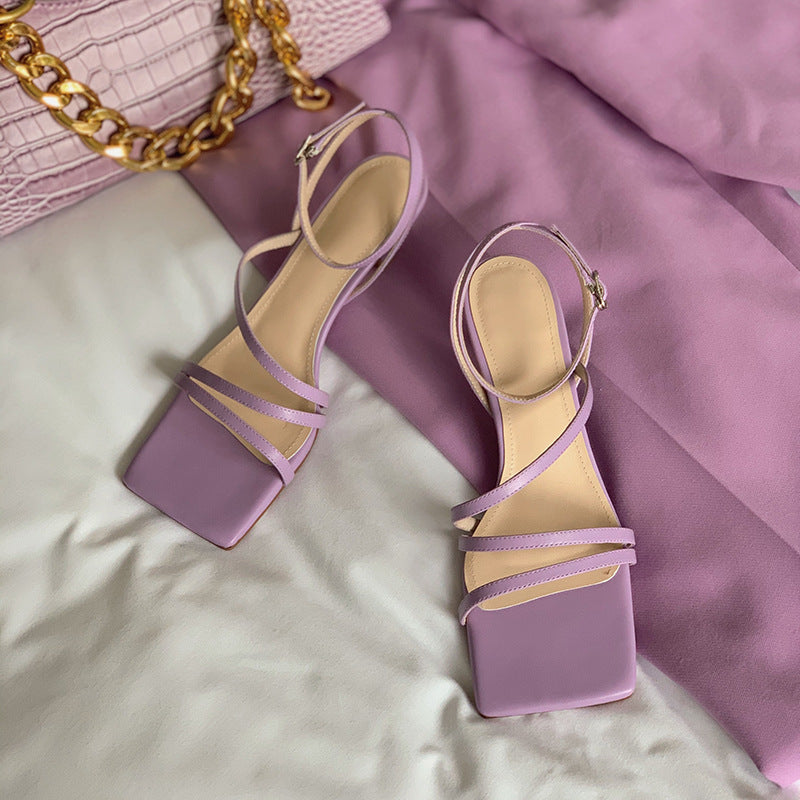 Square-headed fairy sandals with stiletto heels