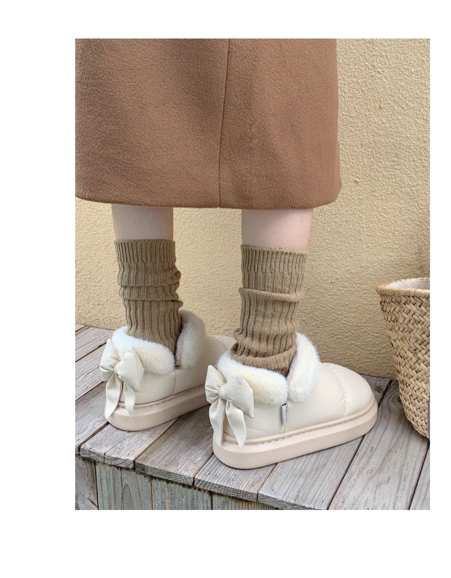Winter Cute Bow Warm With Velvet Men And Women Creativity New Waterproof Boot.