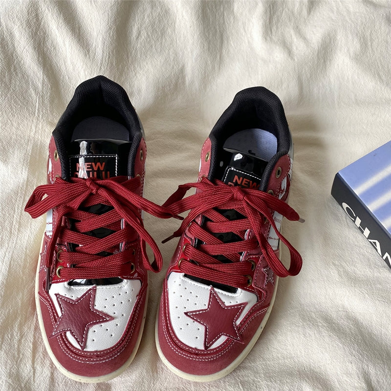 Small Group Wine Red Star Women's American Retro Board Shoes - EnigmaParis