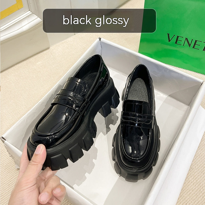 British Style Wide Fat Foot Loafers - Fashionable and Comfortable Unisex Shoes.