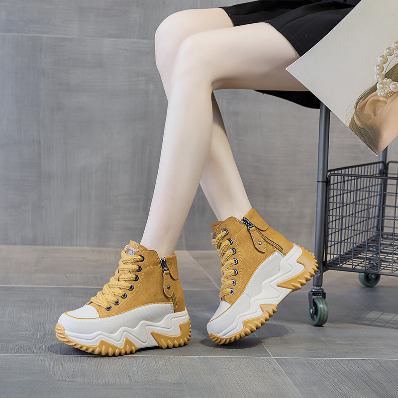 Women's Height Increasing Insole 7CM Leather Platform Shoes.