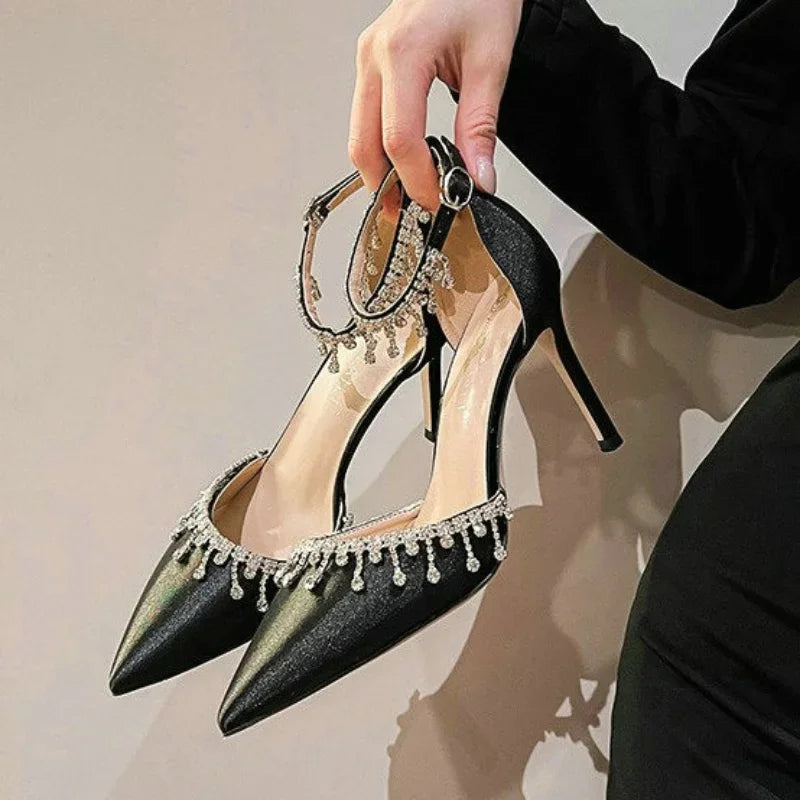 Comemore 2025 White Wedding Bridesmaid Shoes Satin Fashion Rhinestone Fringe Chain High Heels Black Temperament Elegance Pumps