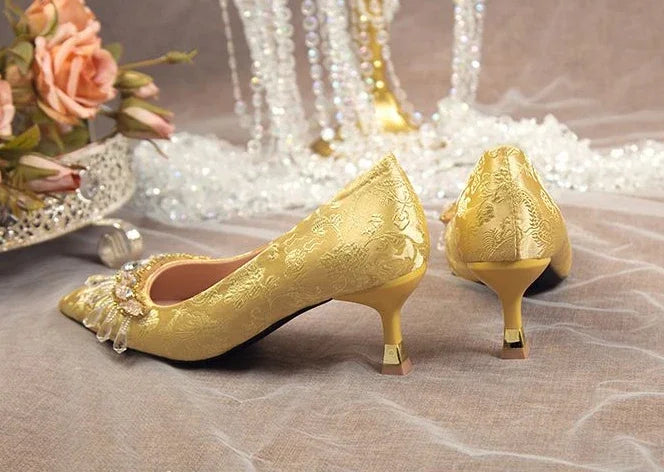 Pointed Toe with Crystals Rhinestone Wedding Bride Shoe Formal Woman Pumps Shoes for Women Diamond Medium Heels Casual Vacation