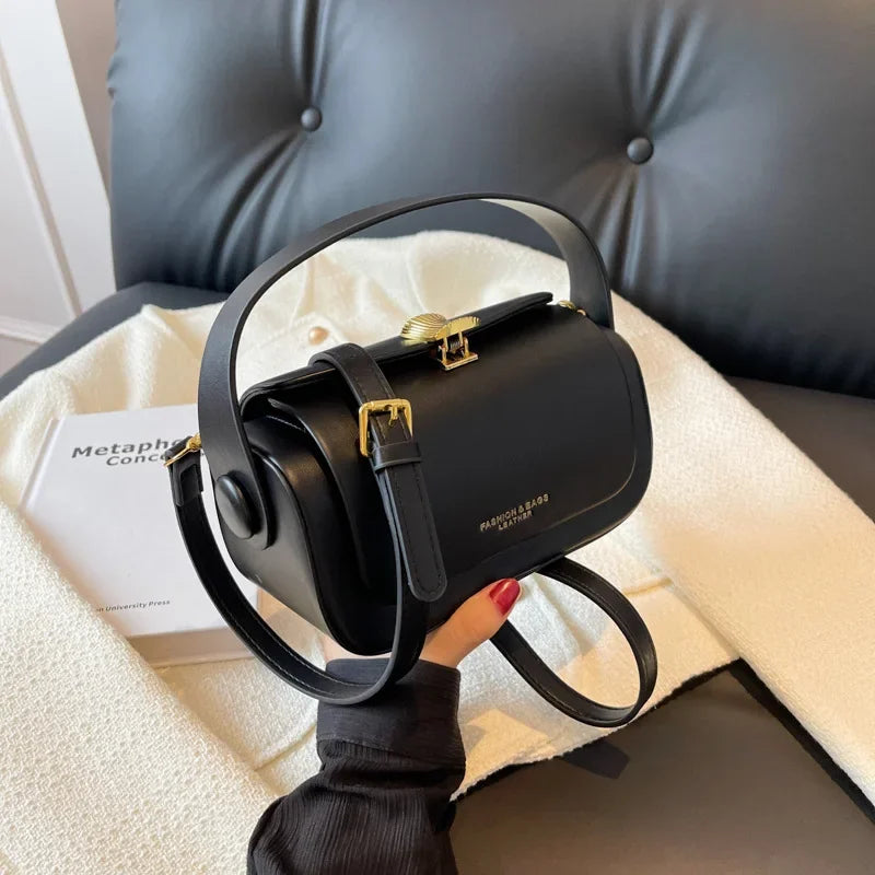 Classic Black Shoulder Bag Women's Versatile Retro Crossbody Square Bags 2024 New Large Capacity Textured Leather Flap Handbags