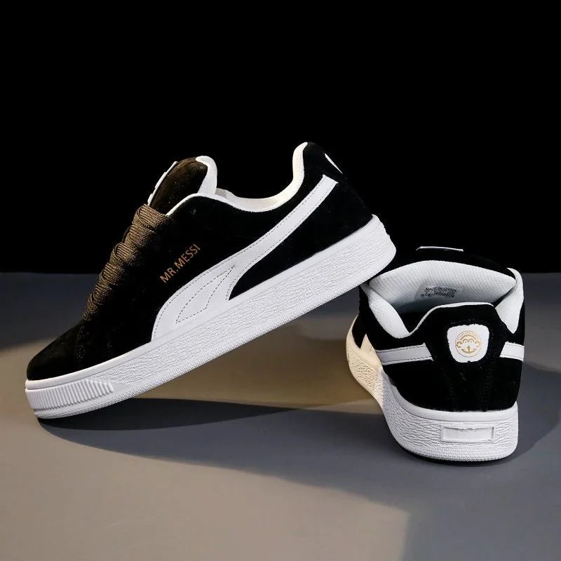 2025 New Quality Men's Bread Shoes Male Sneakers Comfortable Men's Casual Shoes  Men Walking Soft Flats Hot