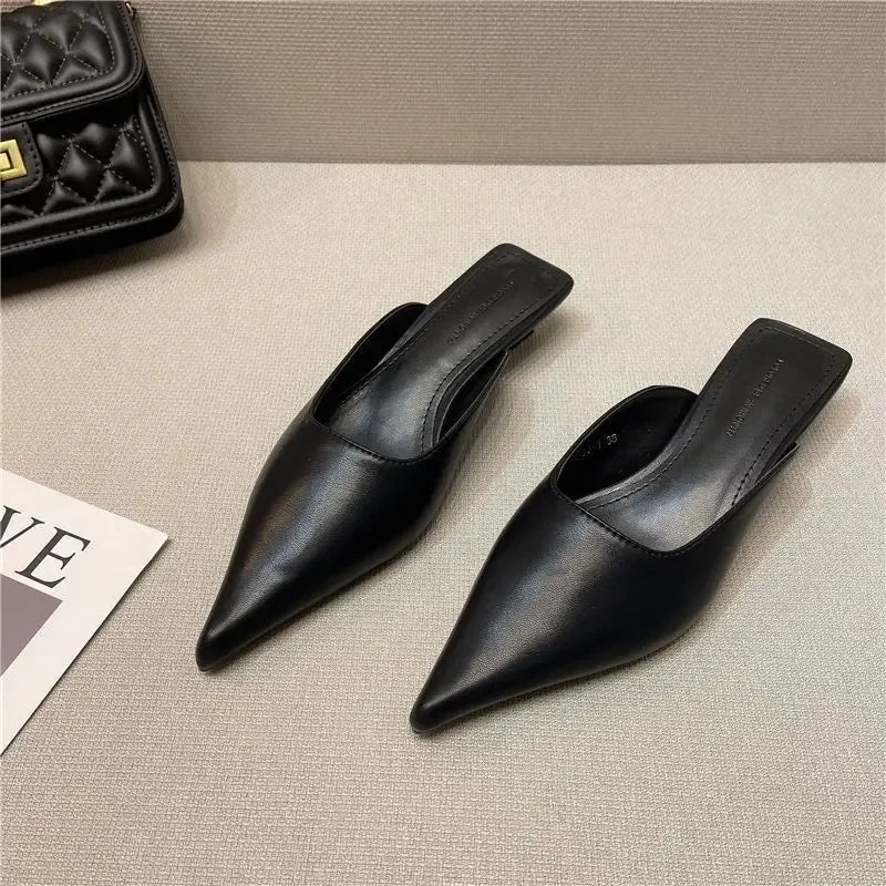 Woman Slippers Pointed Toe Outside Job Sandals Slides Mules Low Heel White Shoes for Women with Comfortable Luxury Korea Style