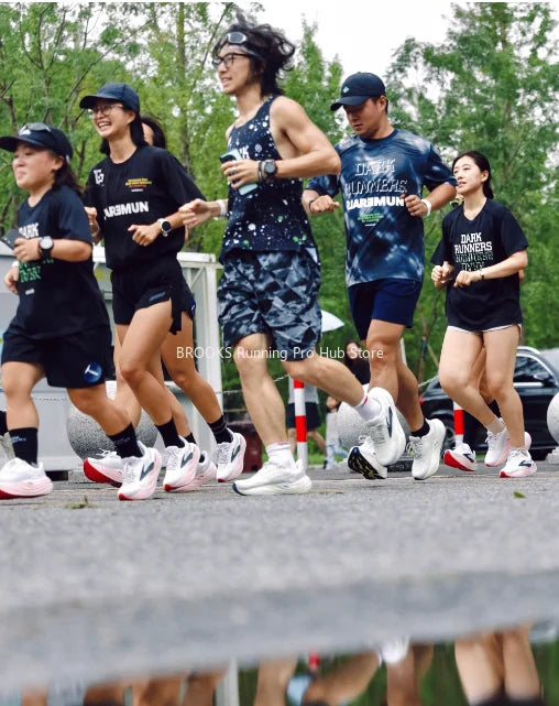 Men's Running Shoes