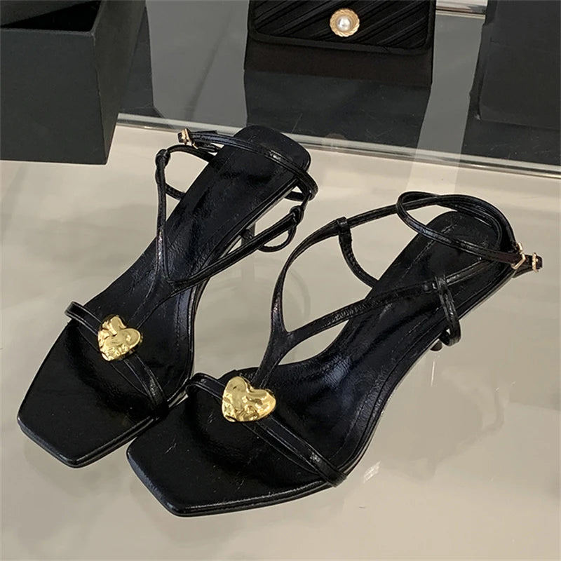 Summer Fashion Metal Buckle Narrow Band Sandals Women Band Open Toe Thin Low Heel Gladiator Party Shoes Zapatos De Mujer