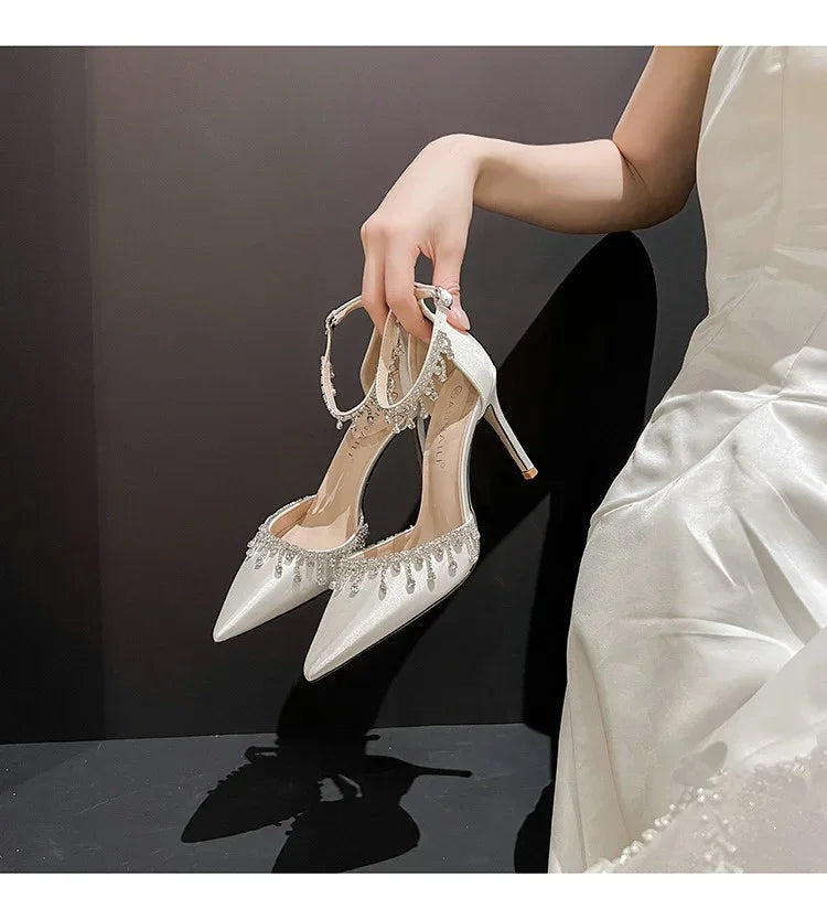 Comemore 2025 White Wedding Bridesmaid Shoes Satin Fashion Rhinestone Fringe Chain High Heels Black Temperament Elegance Pumps