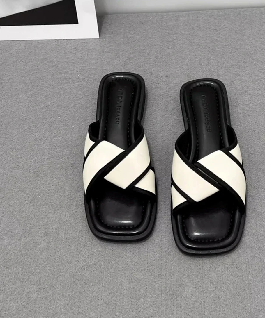 Women's Slippers and Ladies Sandals Open Toe Low Heel Outside on Beach House Black Indoor Home Slides Shoes Off White Word Flat
