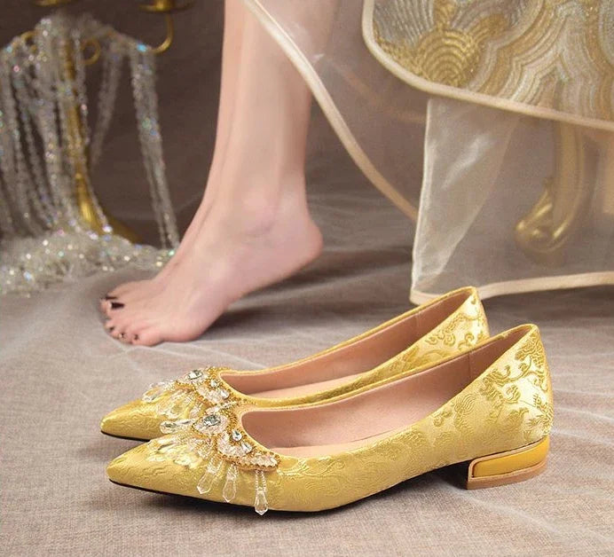 Pointed Toe with Crystals Rhinestone Wedding Bride Shoe Formal Woman Pumps Shoes for Women Diamond Medium Heels Casual Vacation