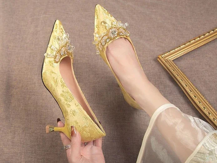Pointed Toe with Crystals Rhinestone Wedding Bride Shoe Formal Woman Pumps Shoes for Women Diamond Medium Heels Casual Vacation