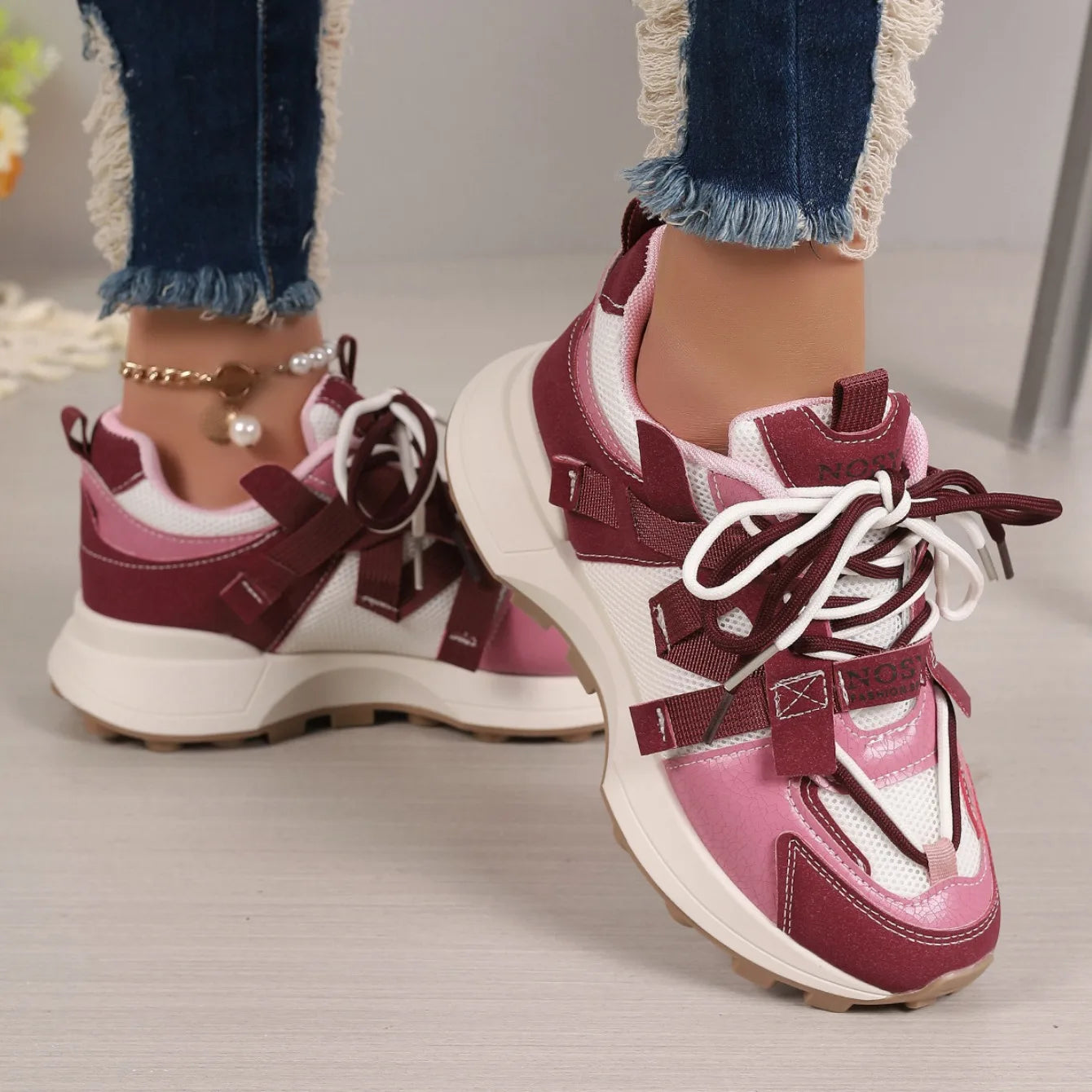 New Women Sneakers Mesh Breathable Platform Sneakers Women Casual Lace Up Outdoor Women Shoes Low Top Sneakers Zapatos De Mujer