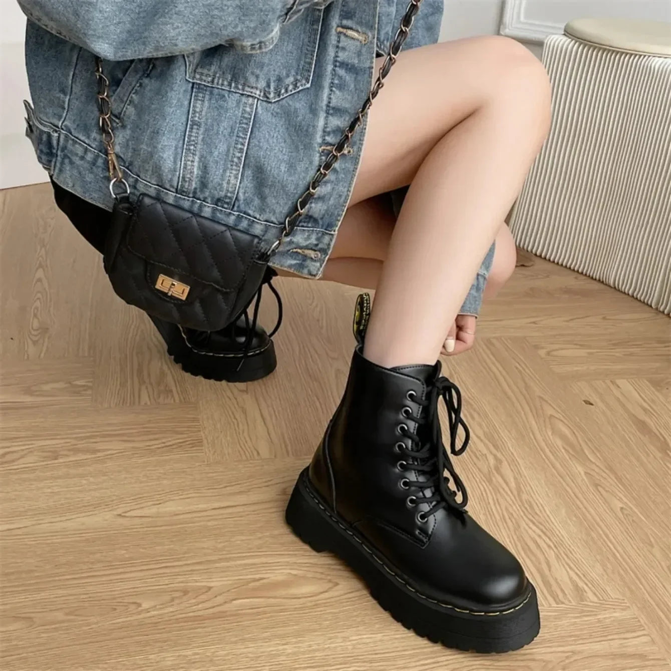 Women Boots Motorcycle Shoes Woman Leather Chelsea Ladie Classic Punk Female Goth Shoes High Platform Boots Women Botas Mujer