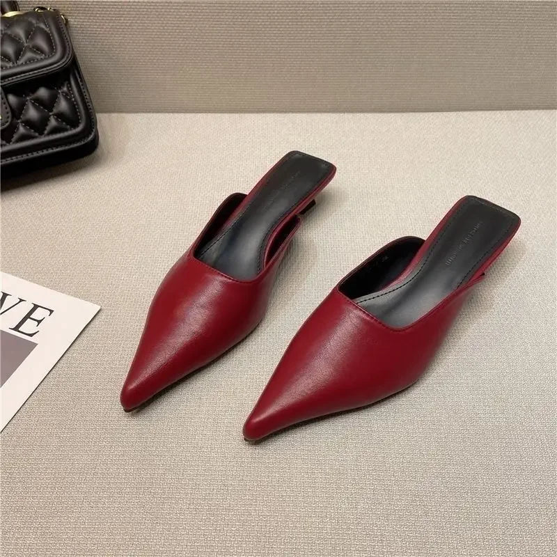 Woman Slippers Pointed Toe Outside Job Sandals Slides Mules Low Heel White Shoes for Women with Comfortable Luxury Korea Style