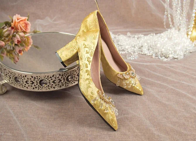 Pointed Toe with Crystals Rhinestone Wedding Bride Shoe Formal Woman Pumps Shoes for Women Diamond Medium Heels Casual Vacation