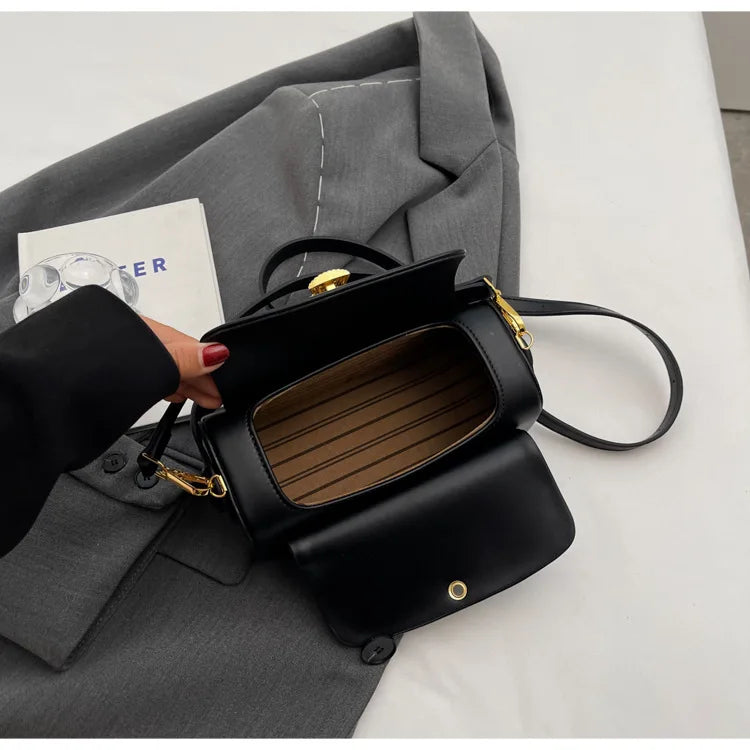 Classic Black Shoulder Bag Women's Versatile Retro Crossbody Square Bags 2024 New Large Capacity Textured Leather Flap Handbags