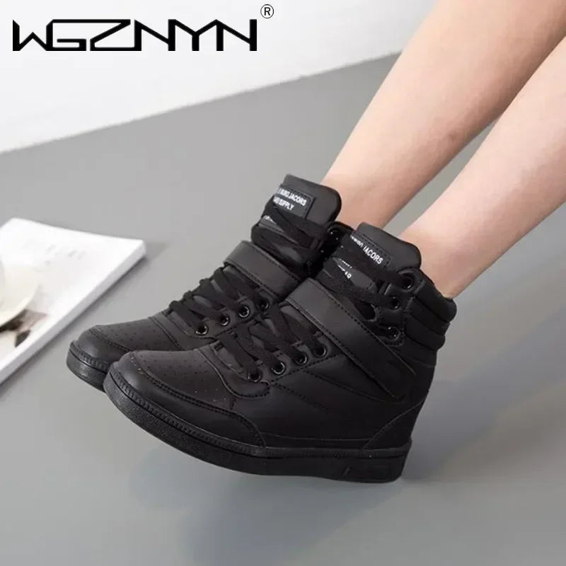 Designer Woman Breathable High Top Black White Boots Women Casual Sport Shoes Platform Hidden Increasing Sneakers Leather Shoe