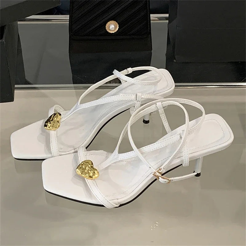 Summer Fashion Metal Buckle Narrow Band Sandals Women Band Open Toe Thin Low Heel Gladiator Party Shoes Zapatos De Mujer